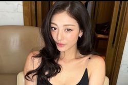 Jihyo (TWICE) gây xôn xao khi loạt hành động gây lo ngại bị đào lại giữa tin hợp đồng