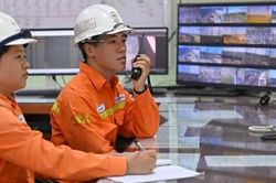 Vận h&agrave;nh lưới truyền tải miền Bắc an to&agrave;n trong cao điểm nắng n&oacute;ng