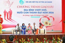 An Giang biểu dương 93 gia đình hạnh phúc, vượt khó nuôi con thành đạt