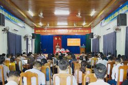 Tỷ lệ giải quyết thủ tục hành chính đúng và trước hạn của xã Trà Đốc đạt hơn 99%