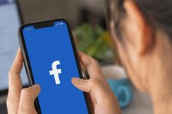 Giải m&atilde; nghi vấn Facebook nghe l&eacute;n: Quảng c&aacute;o ch&iacute;nh x&aacute;c nhờ dữ liệu h&agrave;nh vi hay micro?