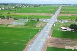 Bàn giao, đưa vào sử dụng Dự án thành phần 2 đường tỉnh 864 đoạn Long Bình - Phước Trung
