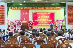 Kỷ niệm 95 năm th&agrave;nh lập Chi bộ Đảng H&agrave; Ra - Ph&uacute; Hựu