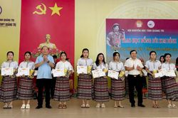 Xây dựng xã hội học tập vững mạnh