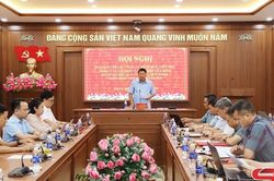 Giao ban với các cơ quan tham mưu, giúp việc Tỉnh ủy và các đơn vị sự nghiệp của Đảng