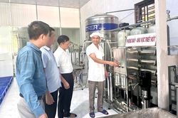 Tăng cường kiểm soát chất lượng nước uống đóng chai, nước đá dùng liền