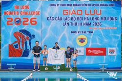 Thạc sĩ gen Z và khát vọng 'xóa mù' môn bơi lội