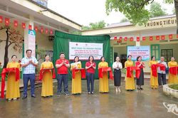 Khánh thành công trình lớp học khắc phục bão số 11 ở Văn Hán