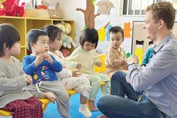 Giảm sinh đột ngột, nỗi lo và lời giải