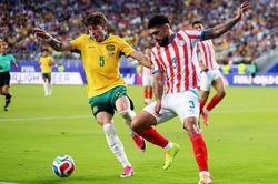 Kết quả Paraguay vs Australia: Bất ph&acirc;n thắng bại
