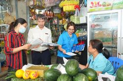 Gỡ nút thắt thuế trong thương mại điện tử: Lời giải nào cho bài toán quản trị phân mảng?