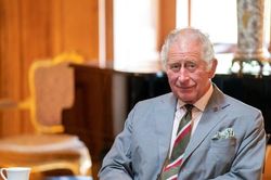 Vua Charles từ chối dọn về Cung điện Buckingham và lần đầu công khai số tiền thuế