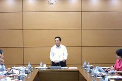Ph&oacute; Chủ tịch Quốc hội, Thượng tướng Nguyễn Do&atilde;n Anh l&agrave;m việc với 2 Ủy ban