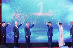 Việt Nam có trung tâm cấp quốc gia đầu tiên hỗ trợ sản xuất thử chip