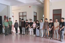 Nhóm người mua bán trái phép tài khoản ngân hàng, thu lợi tiền tỷ