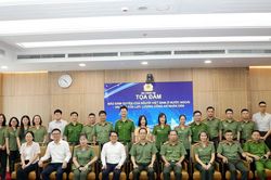 Nâng cao hiệu quả bảo vệ người Việt Nam ở nước ngoài