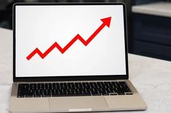 Apple tăng giá MacBook: AI bắt đầu khiến mọi thiết bị điện tử đắt hơn