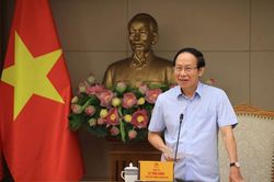 Công khai các khoản thu đầu năm học, lập đường dây nóng tiếp nhận phản ánh lạm thu
