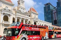 TP.HCM đưa v&agrave;o khai th&aacute;c tuyến xe bu&yacute;t du lịch 2 tầng DL06 từ 4/7