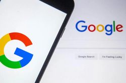 Google Search viết lại 'luật chơi' SEO: Thương hiệu cần làm gì để không 'mất hút'?