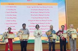 Phường &Ocirc; chợ Dừa: Tuy&ecirc;n dương 63 gia đ&igrave;nh văn h&oacute;a ti&ecirc;u biểu