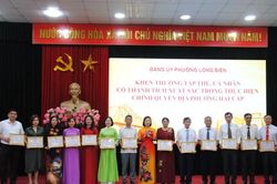 Chuyển biến mạnh mẽ sau một năm thực hiện ch&iacute;nh quyền địa phương hai cấp ở Long Bi&ecirc;n