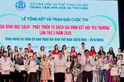 X&atilde; An Kh&aacute;nh đoạt giải Nhất cuộc thi 'Gia đ&igrave;nh đọc s&aacute;ch'