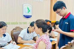 2 trường chuy&ecirc;n tại H&agrave; Nội tuyển bổ sung lớp 10