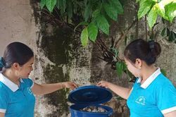 Phụ nữ Đại Xuy&ecirc;n lan tỏa th&oacute;i quen ph&acirc;n loại r&aacute;c tại nguồn