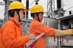 Bộ Công thương muốn áp dụng giá điện theo giờ với hộ gia đình