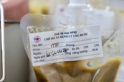 Bước ngoặt chuẩn hóa toàn diện, khẳng định vai trò của dinh dưỡng trong điều trị ung thư