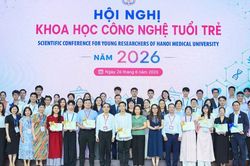 Hội nghị Khoa học và Công nghệ Tuổi trẻ Đại học Y Hà Nội: Hơn 82% báo cáo trình bày bằng tiếng Anh