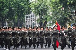B&agrave;i 3: Chung tay x&acirc;y dựng chủ nghĩa x&atilde; hội ở miền Bắc, chi viện miền Nam