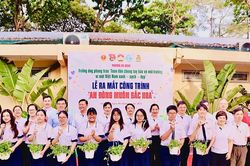 Kh&aacute;nh th&agrave;nh nhiều vườn c&acirc;y, c&ocirc;ng vi&ecirc;n đại đo&agrave;n kết ch&agrave;o mừng 50 năm th&agrave;nh phố mang t&ecirc;n B&aacute;c