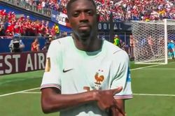 Pha ăn mừng g&acirc;y b&atilde;o của Dembele sau hat-trick nhấn ch&igrave;m Na Uy