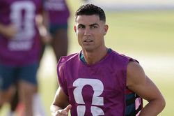 Ronaldo đối mặt ngựa ô đáng sợ nhất World Cup