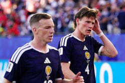 Kịch bản Scotland v&agrave;o v&ograve;ng knock-out d&ugrave; nằm ngo&agrave;i top 8