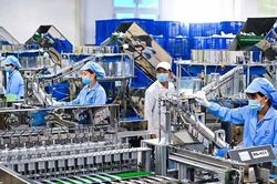Khung chuẩn mực đạo đức, văn hóa kinh doanh gắn với bản sắc dân tộc và tiếp cận được tinh hoa văn hóa kinh doanh thế giới