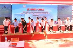 Đại tướng Phan Văn Giang dự lễ khởi công xây dựng 100 nhà sinh hoạt cộng đồng kết hợp phòng tránh lũ tại Đắk Lắk
