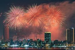 Bùng nổ thị giác đêm cuối vòng loại Lễ hội pháo hoa quốc tế Đà Nẵng 2026