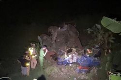 Xe tải gặp nạn, 2 người tử vong, 1 người bị thương