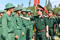 Xây dựng Đảng bộ Quân khu 9 vững mạnh toàn diện