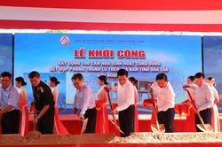 Ph&oacute; Thủ tướng Phan Văn Giang dự lễ khởi c&ocirc;ng 100 căn nh&agrave; tr&aacute;nh lũ cộng đồng ở Đắk Lắk