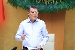 Kh&ocirc;ng đẩy kh&oacute; khăn cho người d&acirc;n, doanh nghiệp trong thiết kế ch&iacute;nh s&aacute;ch v&agrave; x&acirc;y dựng ph&aacute;p luật
