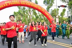 TPHCM: Hơn 8.000 người chạy bộ hưởng ứng Th&aacute;ng h&agrave;nh động ph&ograve;ng, chống ma t&uacute;y