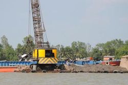 Quản lý chặt hoạt động khai thác cát lòng sông, nước ngầm để chống sụt lún, sạt lở ở ĐBSCL