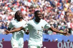 Ph&aacute;p hạ Na Uy 4-1 với show diễn của Dembele