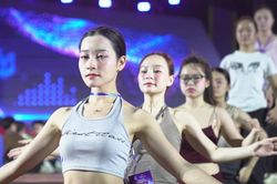 Gần 1.000 người tổng duyệt concert Thanh xuân tới nửa đêm