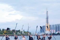 Kích cung cuối tuần sáng tạo: Điều gì khiến người dân TP.HCM chi tiêu nhiều hơn vào cuối tuần? (Bài 2)
