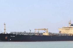 Thêm tàu chở dầu bị tấn công gần Hormuz, Israel nói về thỏa thuận với Lebanon